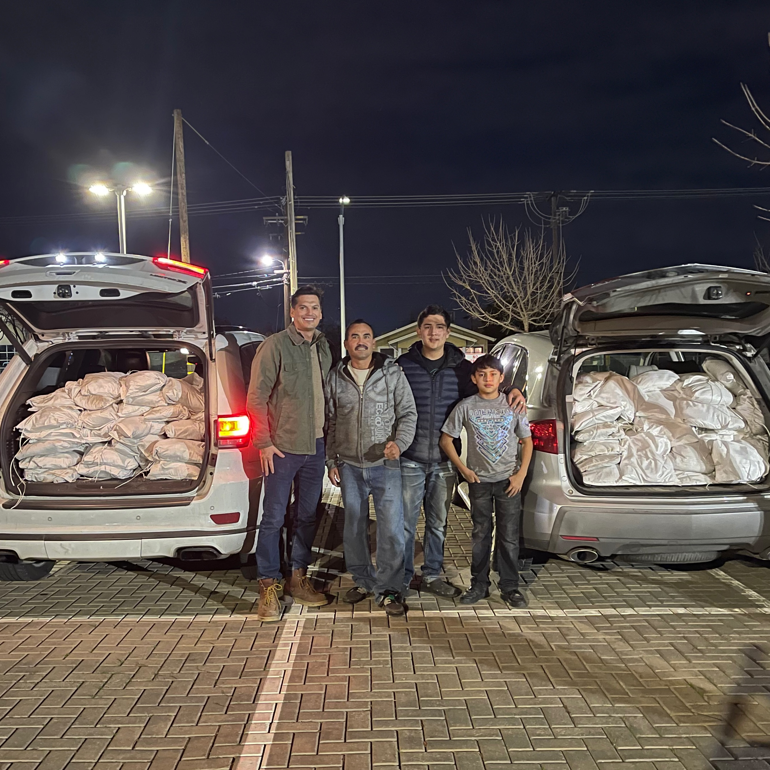 Delivering Sand Bags to residents in South Modesto 2023